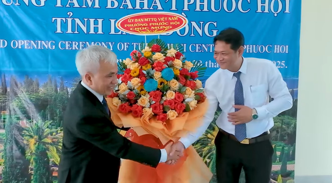 Phim: Lễ khánh thành Trung tâm Baha’i Phước Hội